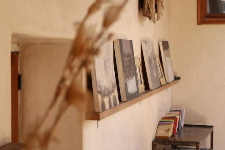Guest Lobby