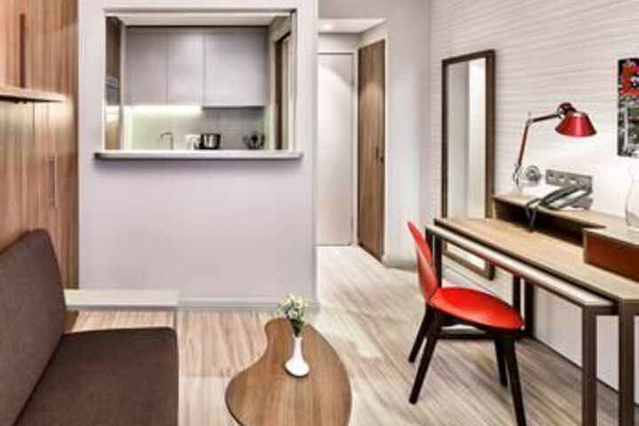 Standard Suite