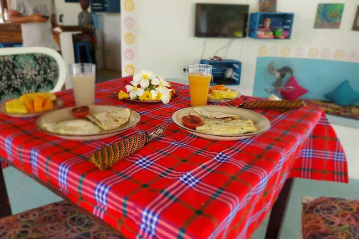 Dining 40 of 59