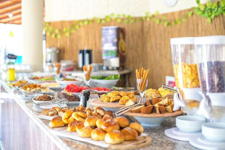 Breakfast/Coffee Service 20 of 32