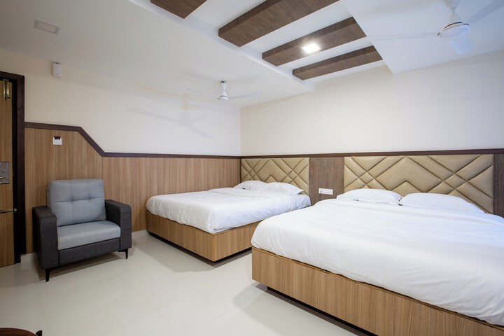 Room 30 of 50