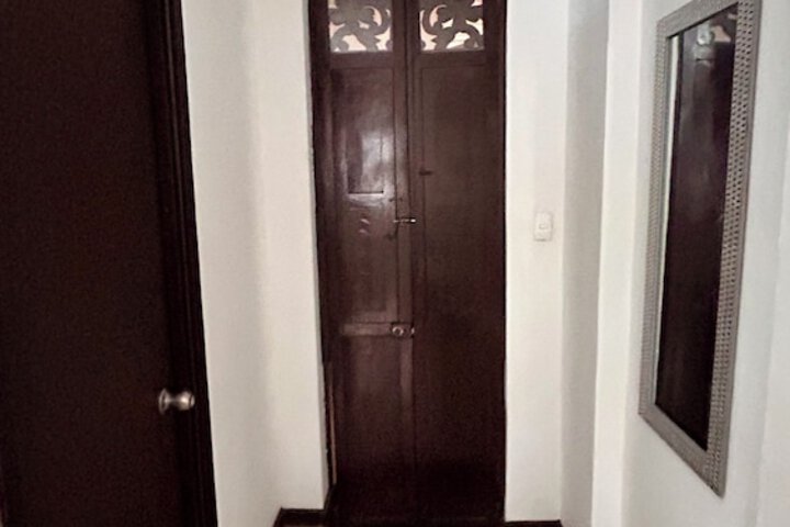 Room 53 of 110