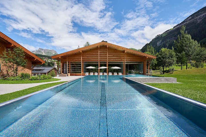 Pool 74 of 172