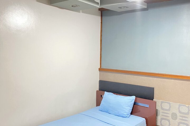 Room 42 of 51