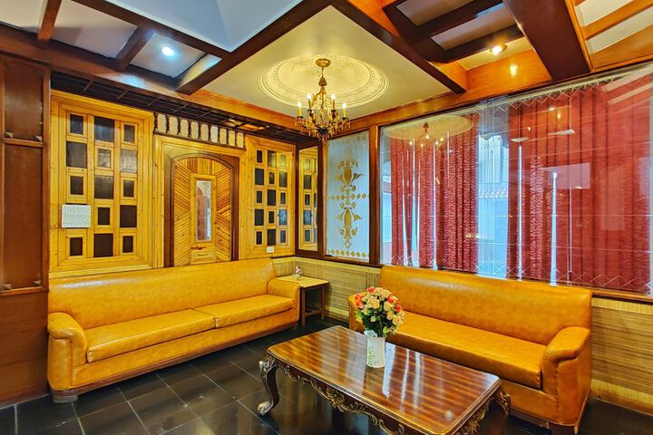 Hotel Interior 7 of 125