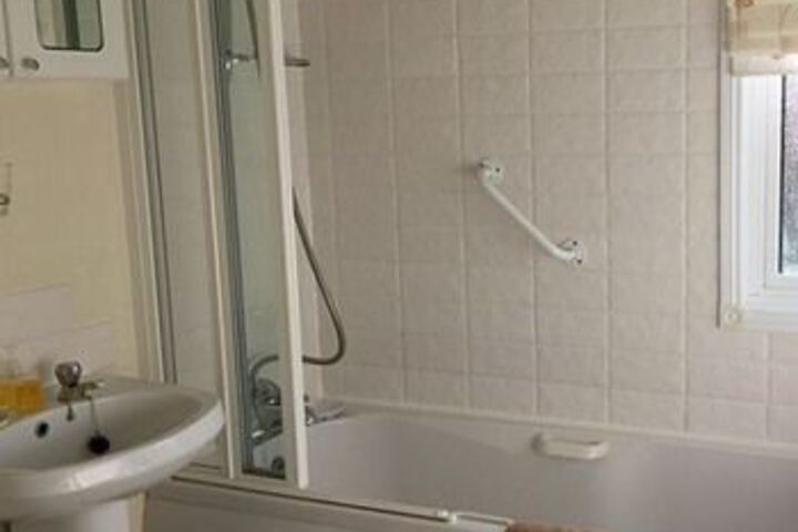 Room 5 of 40