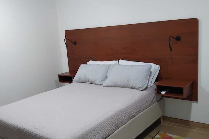 Room 14 of 27