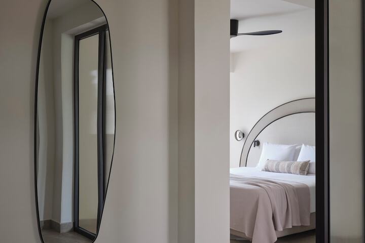 Room 26 of 128