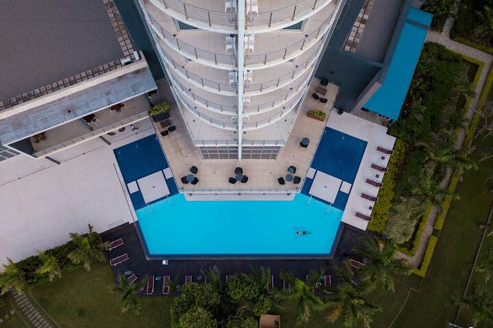 Pool 139 of 309