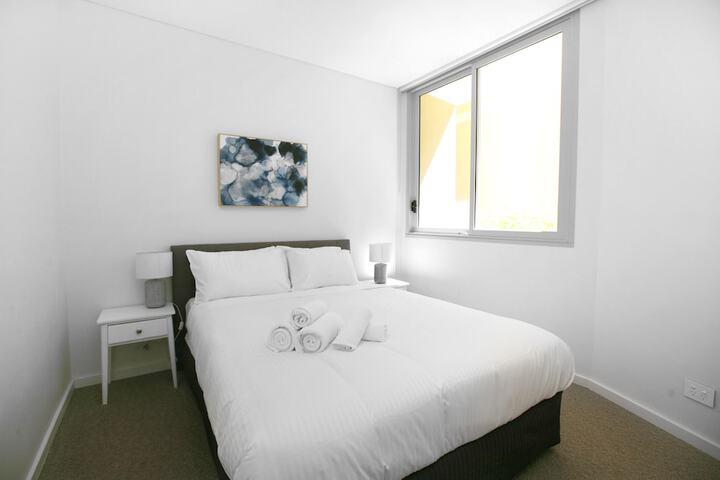 Room 2 of 19