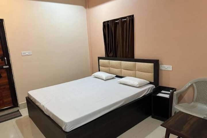 Room 7 of 21