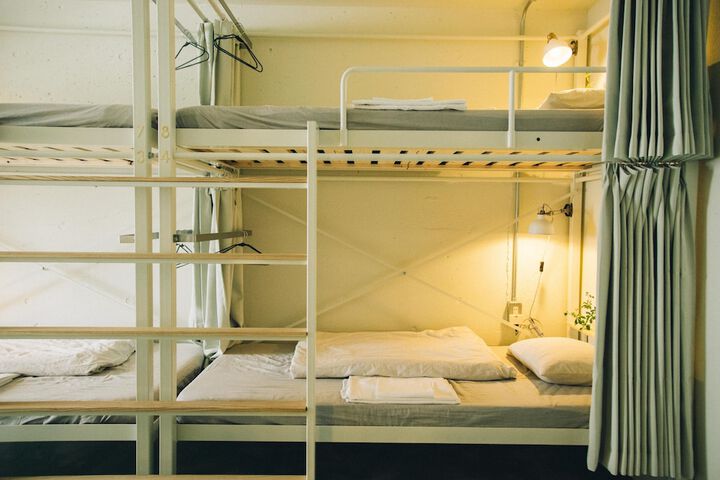 Room 5 of 49