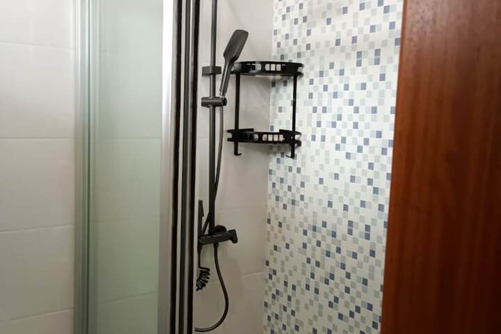 Room 28 of 56