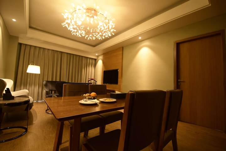 Room 5 of 41