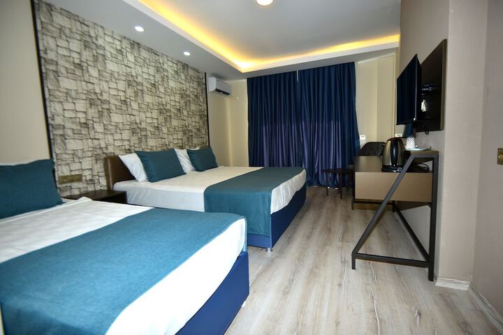 Room 22 of 58