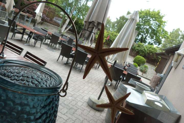 Terrace/Patio 9 of 44