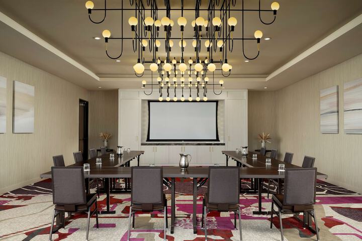 Meeting facility