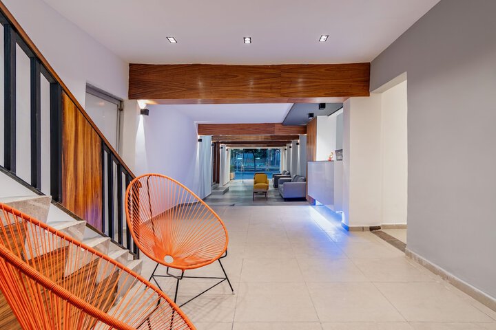 Hotel Interior 2 of 31