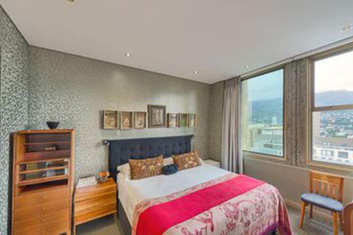 Room 6 of 23