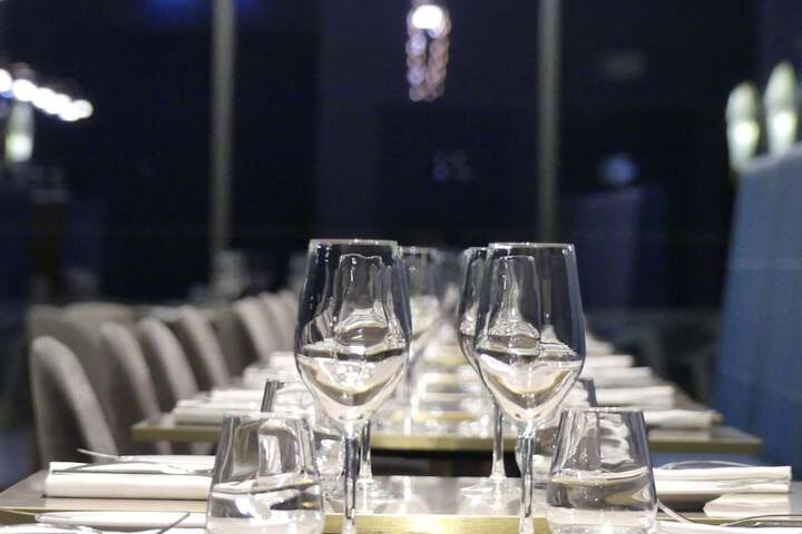 Dining 63 of 100