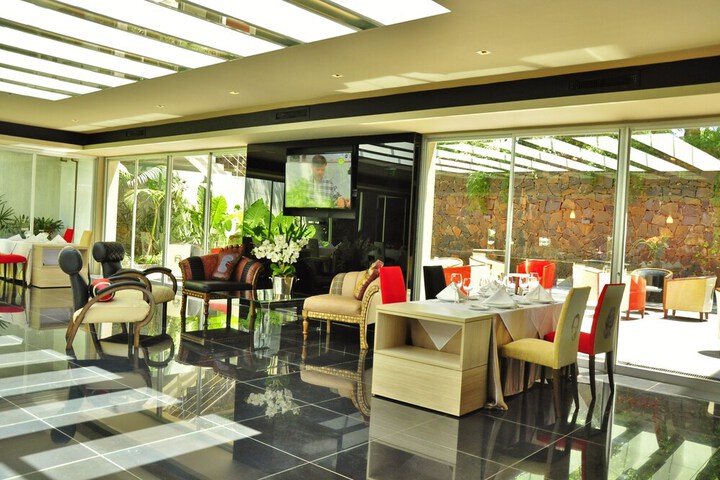 Lobby Entry