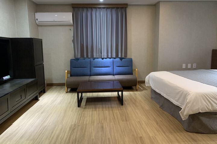 Room 58 of 119