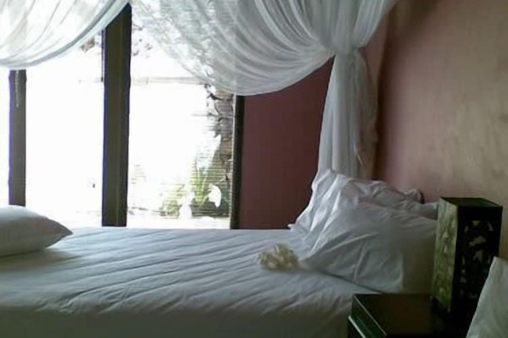 Room 5 of 44