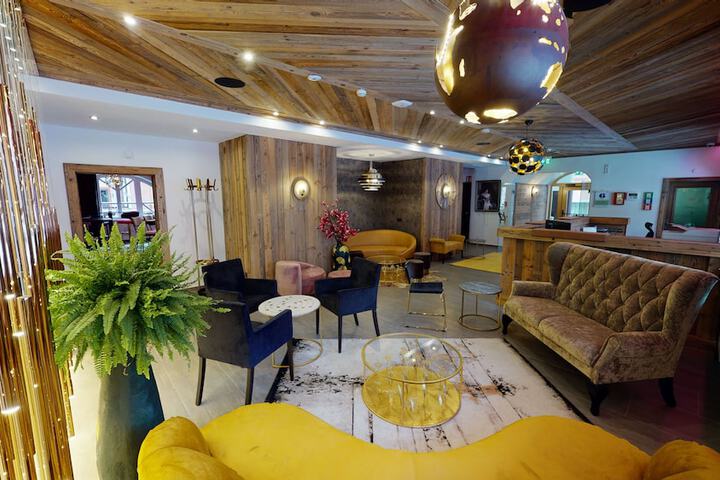 Hotel Interior 5 of 67