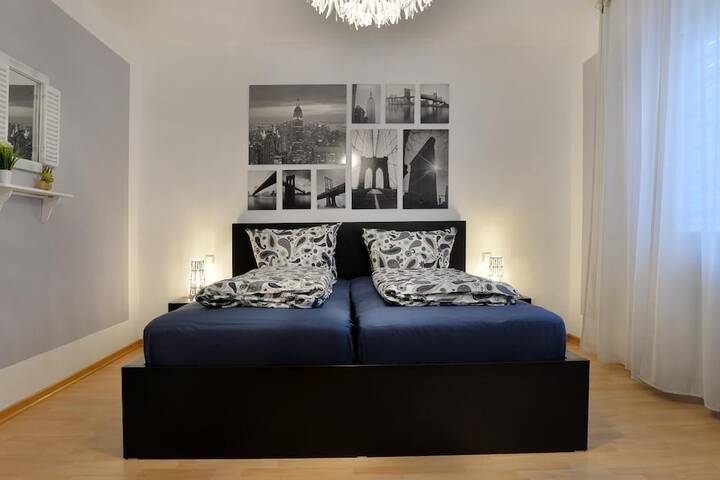 Room 8 of 50