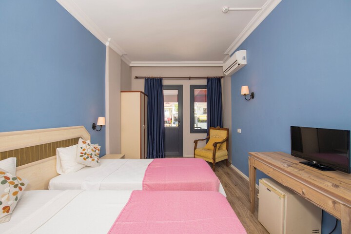 Room 9 of 60