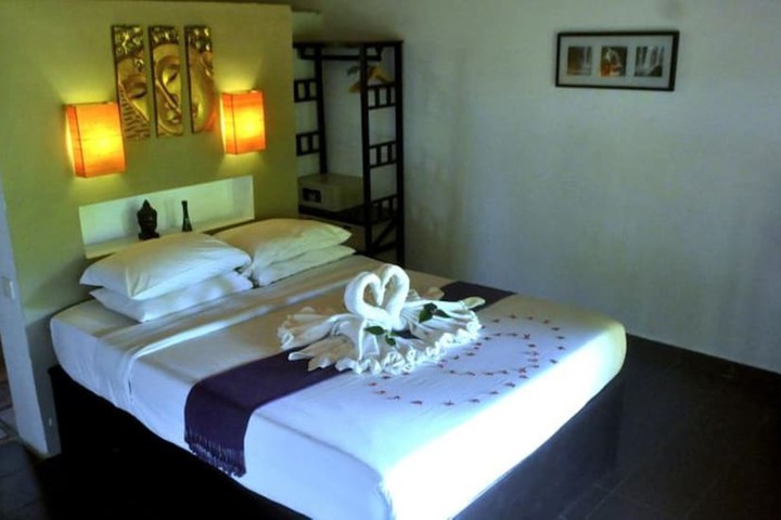 Room 10 of 47