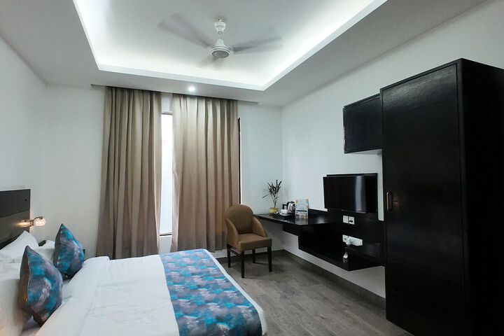 Room 16 of 20