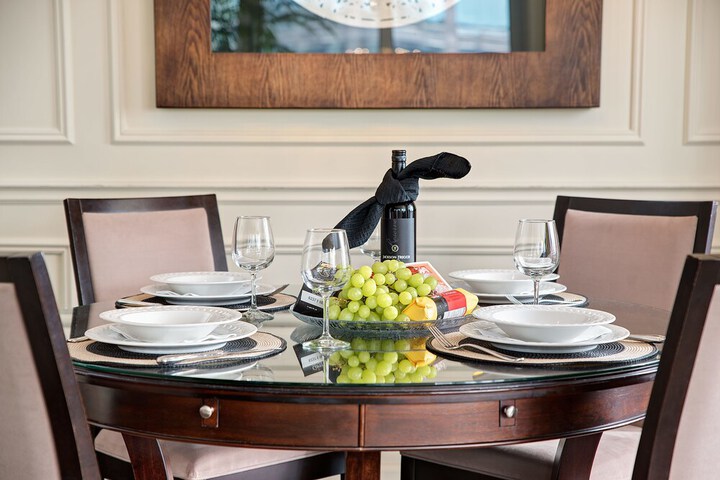 Dining Photos