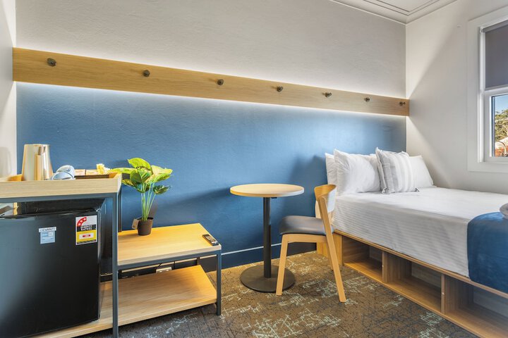 Room 4 of 47