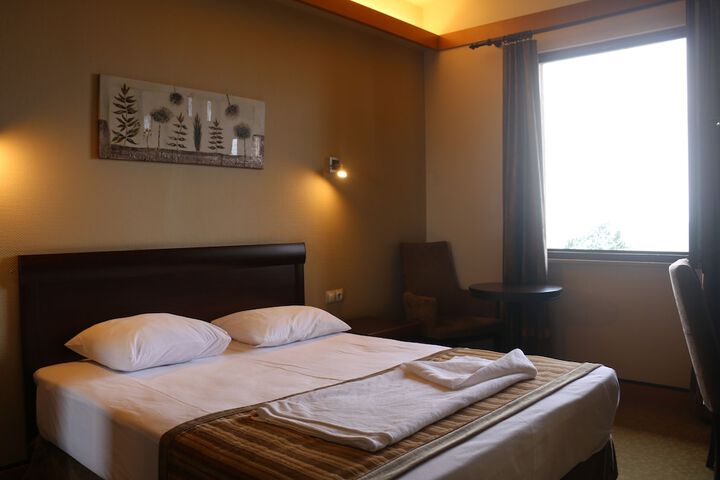 Room 48 of 108
