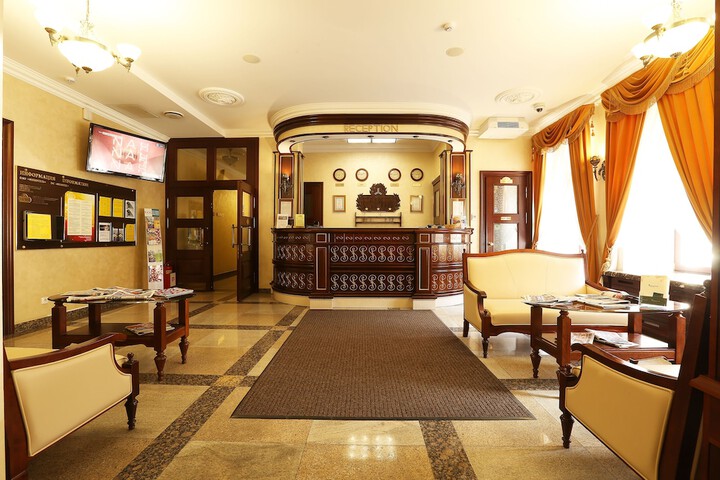Lobby Entry
