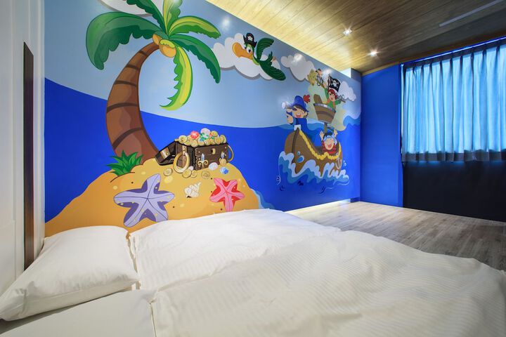 Room 34 of 75