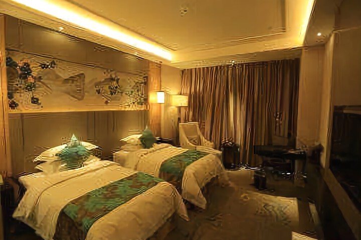 Room 26 of 70