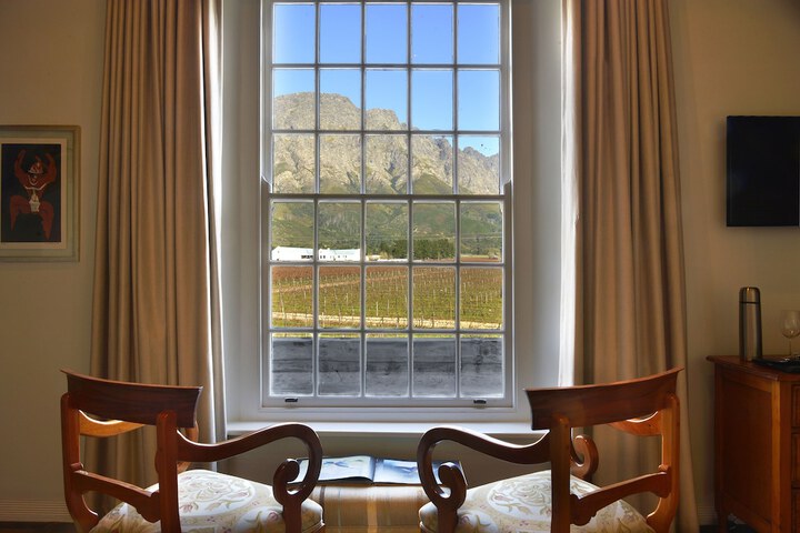 Room 21 of 40
