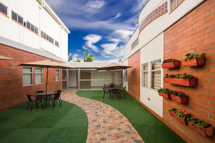 Terrace/Patio 23 of 46