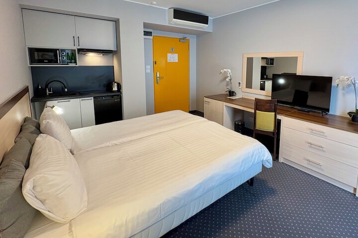 Room 38 of 92