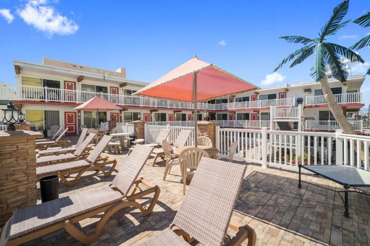 Hotel 3 of 23