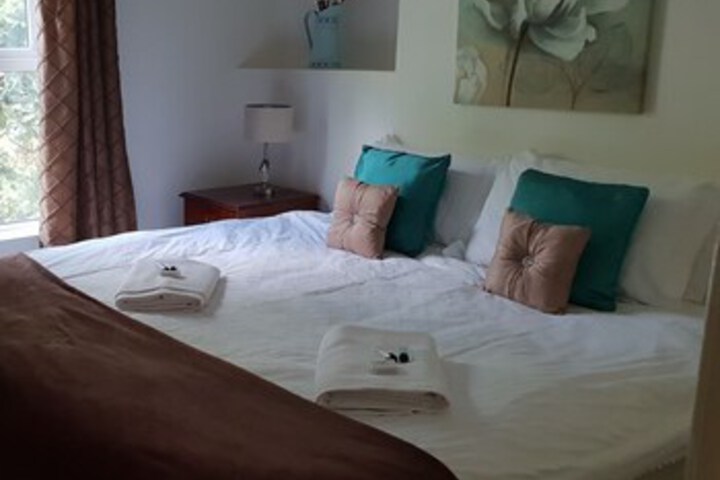 Room 52 of 157