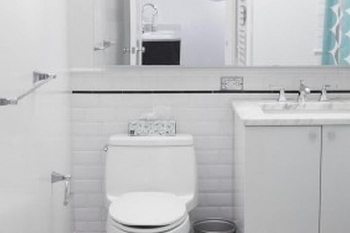 NY Away - Central Park UWS 2-Bedroom - 14D in New York, NY