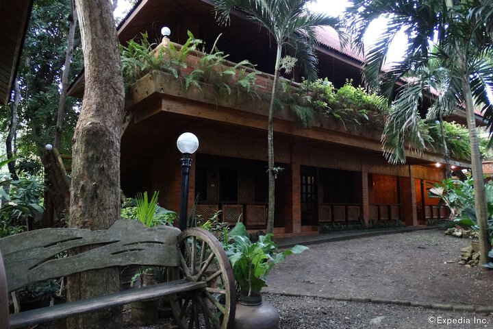 Hotel 56 of 58