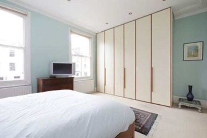 Room 5 of 15