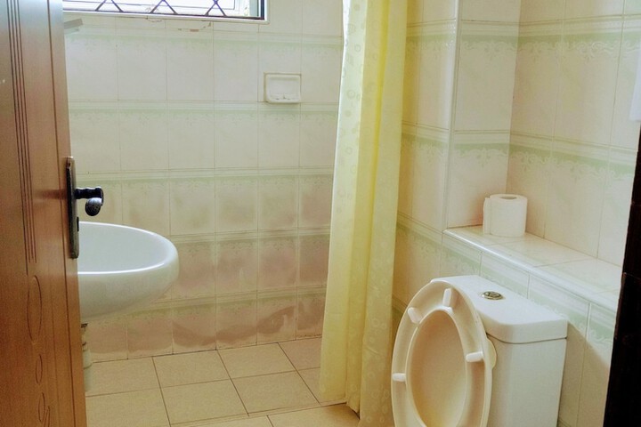 Bath Interior