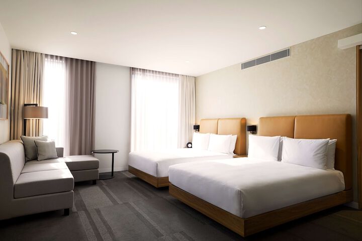 Room 5 of 45