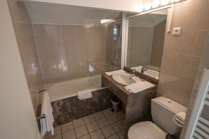 Bath Interior