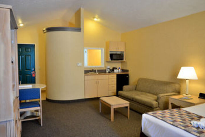 Room 42 of 64